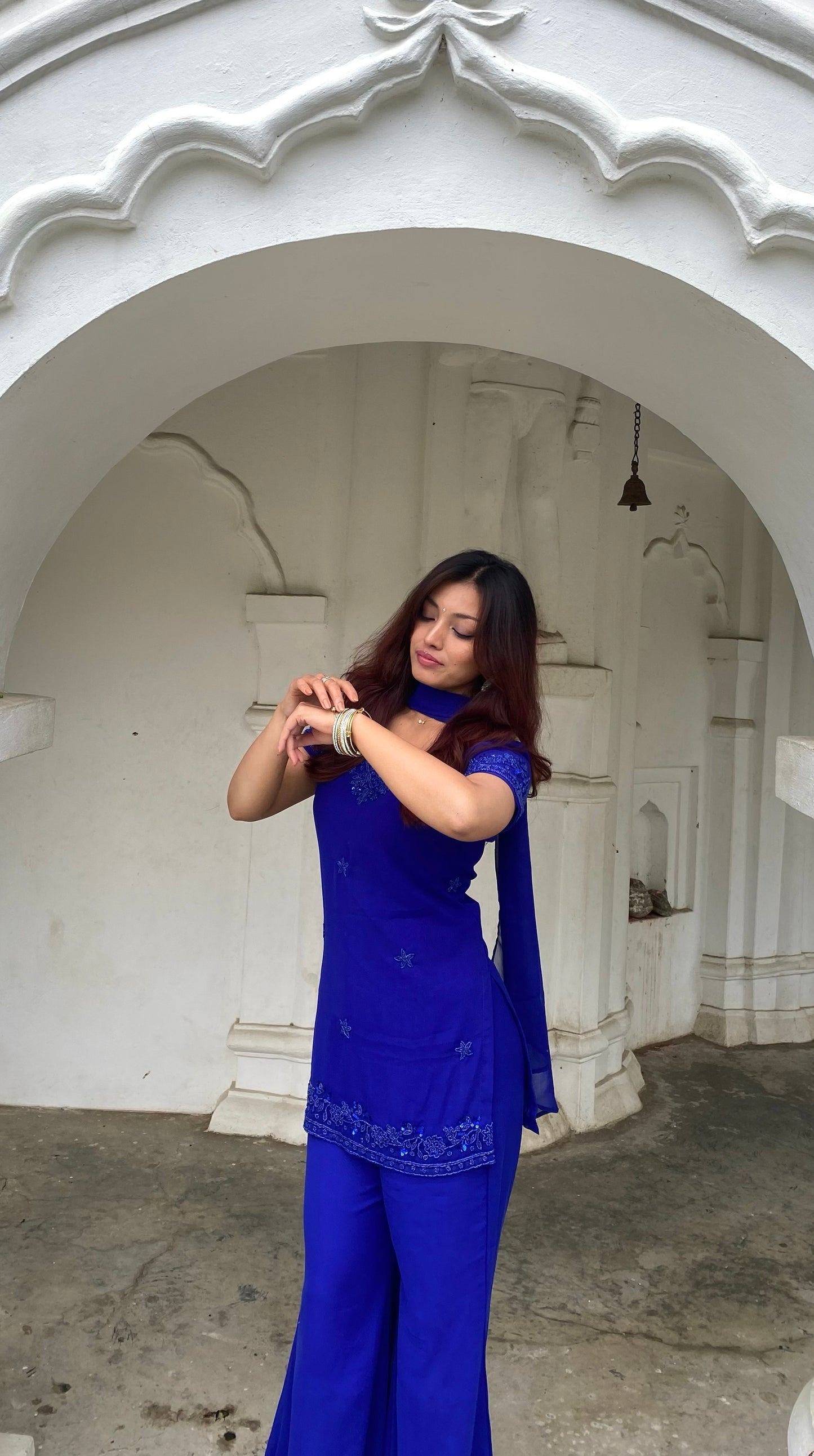Neela set