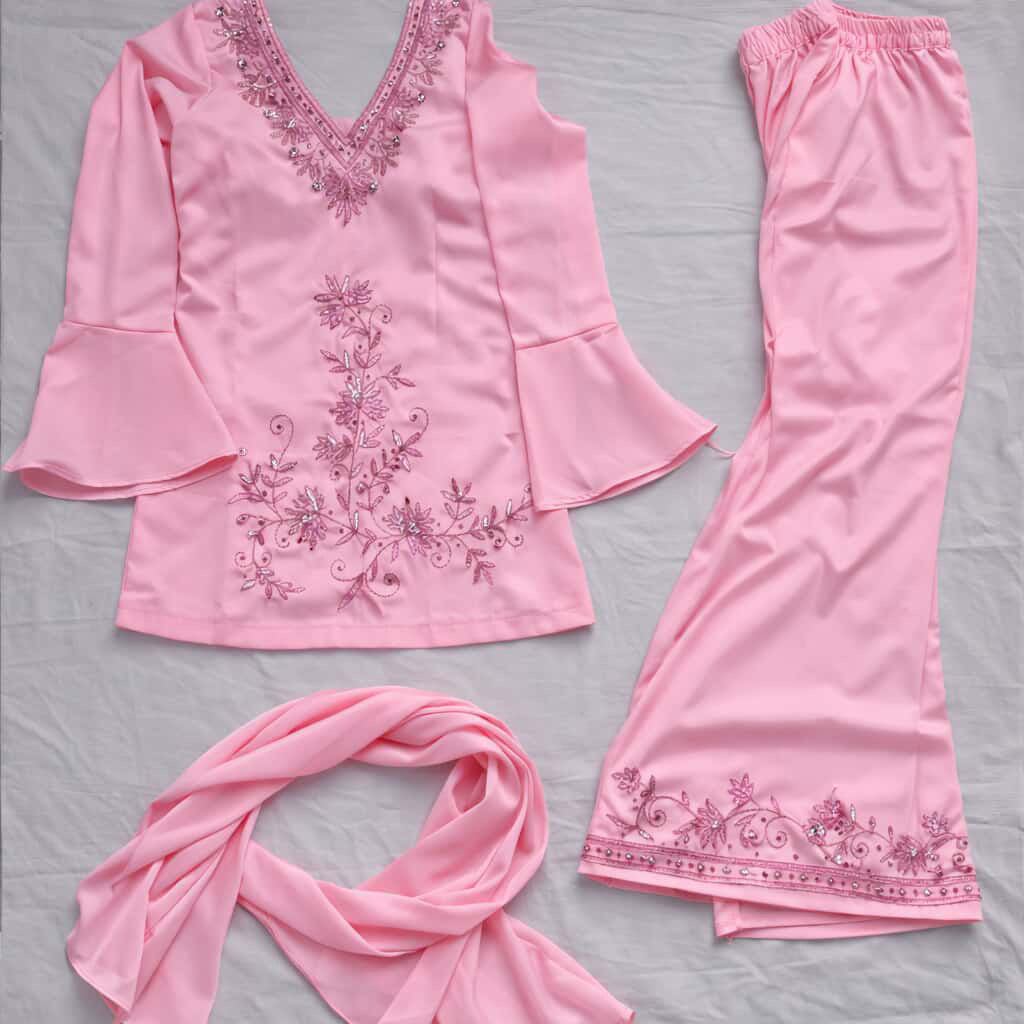 90’s inspired kurta set